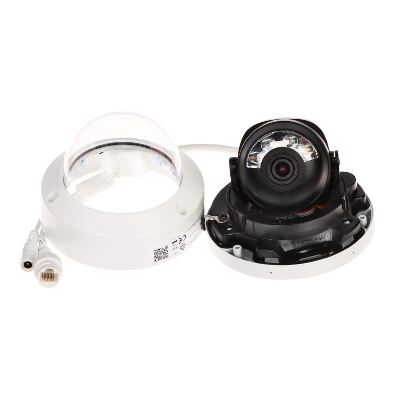 دوربین هایک ویژن DS-2CD1143G2-LIU بیرون از قاب