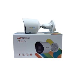 دوربین هایک ویژن DS-2CD1047G2-L روی جعبه آن
