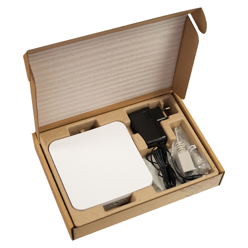 محتویات جعبه رادیو وایرلس میکروتیک مدل SXTsq Lite5